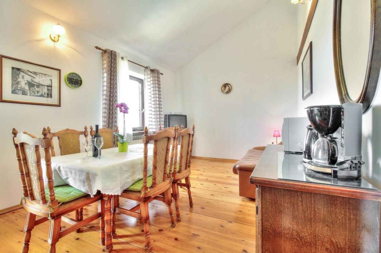 Nadia House With Apartments 잠브라티야 외부 사진